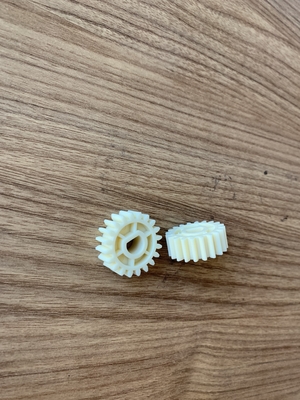 จีน 327D1061325 Gear D20T สำหรับ Fuji 550/570/590 Frontier minilab ผู้ผลิต