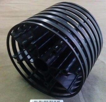 จีน NOITSU C005870 ลูกกลิ้งหมุนล่างสำหรับ SERIES 2900,3100,3200 MINILAB ผู้ผลิต