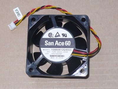 จีน 19C1058390 19C1058390A พัดลม 12 V DC สำหรับ Fuji Frontier 550/570 Minilab อะไหล่ 6x6x2,5 ซม. ผู้ผลิต