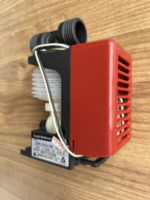 IWAKI BELLOW REPLENISHER PUMP KBR 3XAU1M สำหรับ FUJI FRONTIER NORITSU Minilab ผู้ผลิต