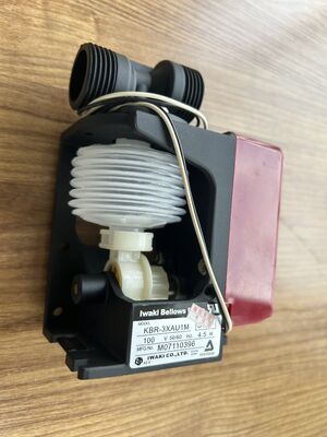 IWAKI BELLOW REPLENISHER PUMP KBR 3XAU1M สำหรับ FUJI FRONTIER NORITSU Minilab ผู้ผลิต