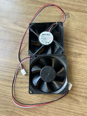 3110KL‐05W‐B59 3-Wire DC Cooling Fan 80×80×25mm 24V 0.15A อะไหล่สํารองสําหรับ Konica Digital Minilab Photo Processor ผู้ผลิต