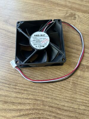 3110KL‐05W‐B59 3-Wire DC Cooling Fan 80×80×25mm 24V 0.15A อะไหล่สํารองสําหรับ Konica Digital Minilab Photo Processor ผู้ผลิต