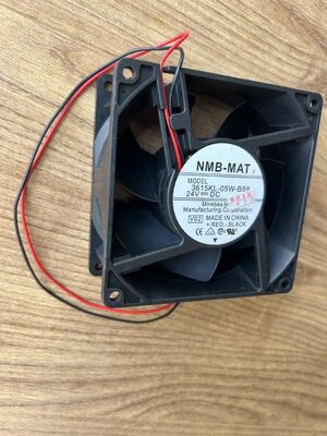 3615KL‑05W‑B59 NMB พัดลมระบายความร้อน 3 สาย ขนาด 92×92×38 มม. DC24V 0.24A อะไหล่ทดแทนสำหรับเครื่องล้างฟิล์ม Konica Digital Minilab Photo Lab Processor ผู้ผลิต