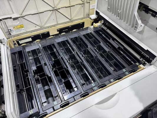 เครื่องมินิแล็บดิจิทัล Noritsu QSS-3202 ปรับปรุงใหม่ทั้งหมด เครื่องพิมพ์ภาพเลเซอร์สำหรับธุรกิจร้านถ่ายรูป ผู้ผลิต