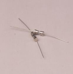 โนริทสึ มินิแล็บ ฟิวส์ 0.5A 2A ผู้ผลิต