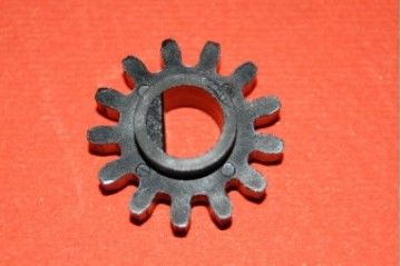 โคนิก้า มินิแล็บ เกียร์ CL+P4-64411 ผู้ผลิต